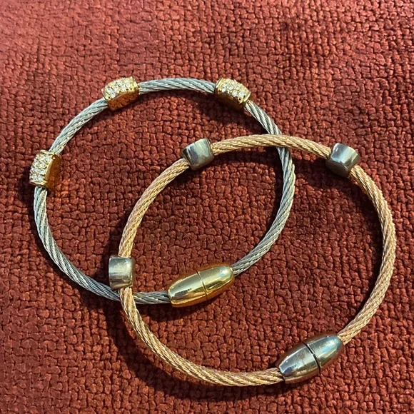 Bracelet pair - Picture 1 of 3